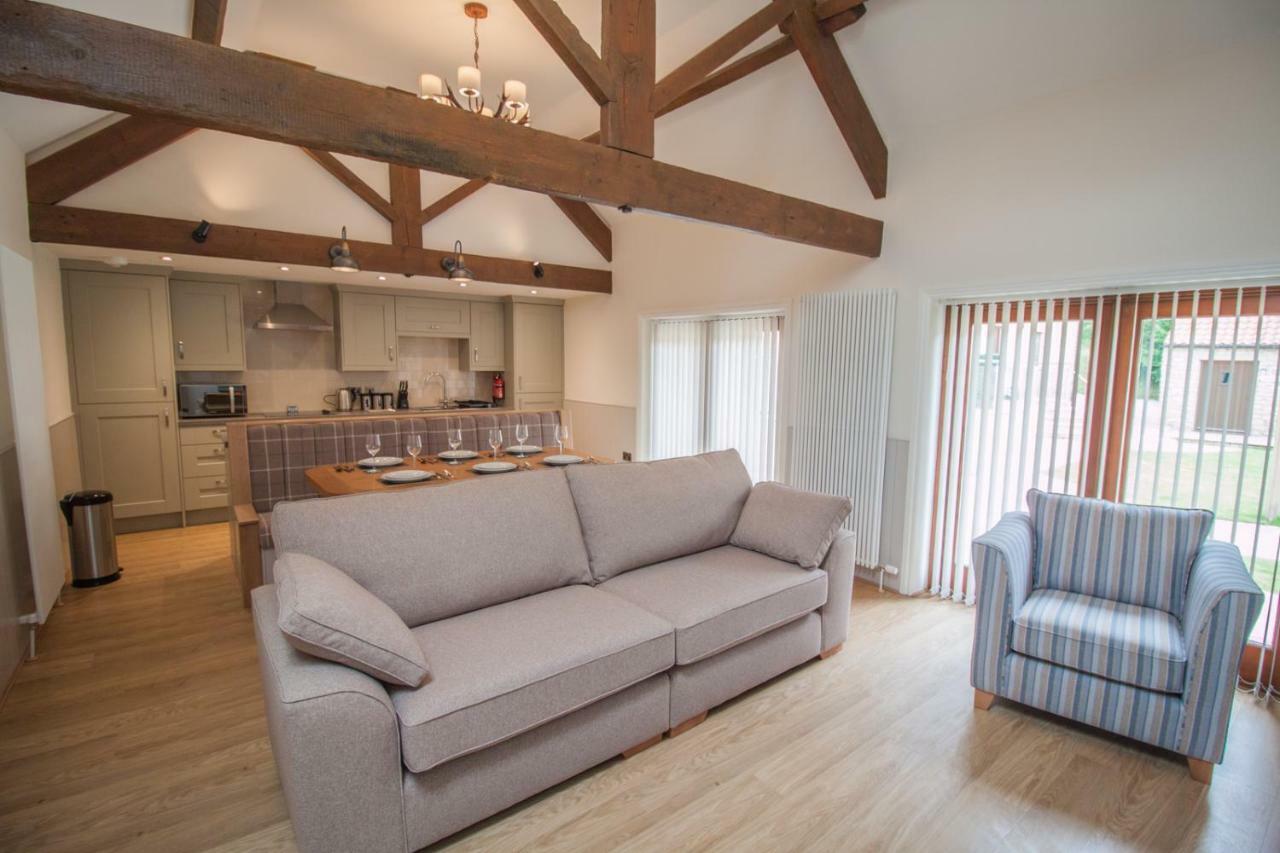 High Oaks Grange - *